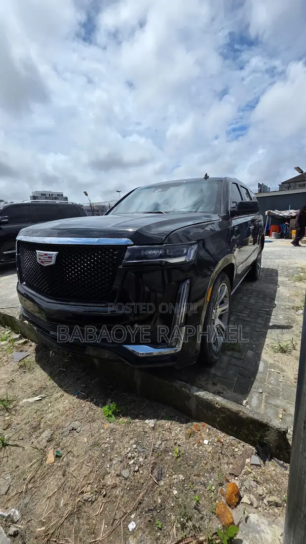 Cadillac Escalade 2015 Black - 1