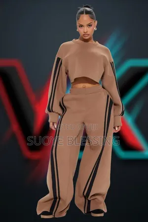 Babban Tracksuit Set Mai Shirye-shiryen Saka