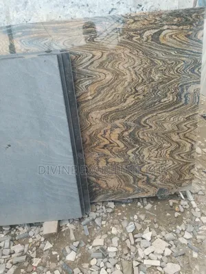 Zig Zag Cream Marble