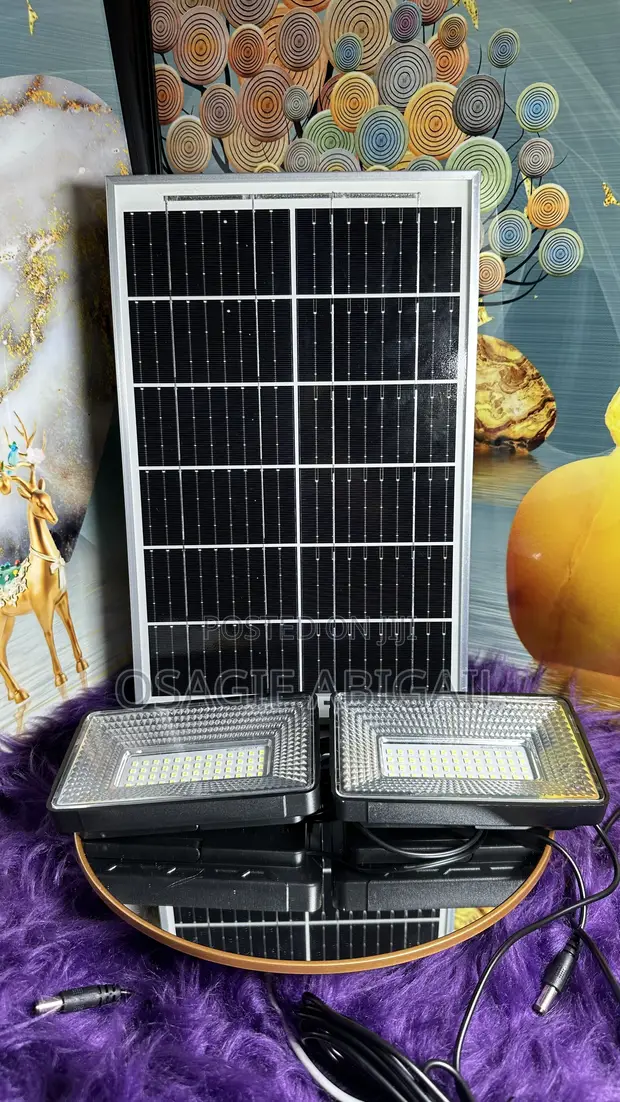 Solar Power Bank da Fitilun Wuta 2 - 1