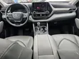2021 Toyota Highlander XLE Blue - 3