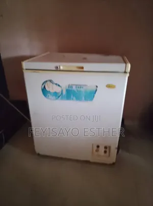 Midea Deep Freezer - White