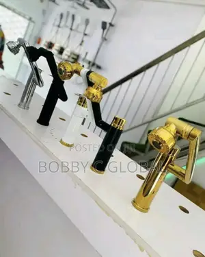 360° Rotating Basin Mixer Tap - Modern Hot Cold Faucet