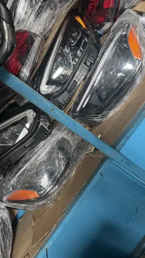 Mercedes-Benz GLC300 W254 Headlights Set (2023-2025)