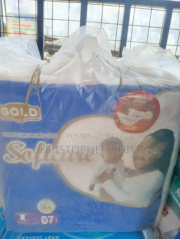 Pampers Tsofaffi - Jarirai zuwa Girman 5 (200 Guda) - 1