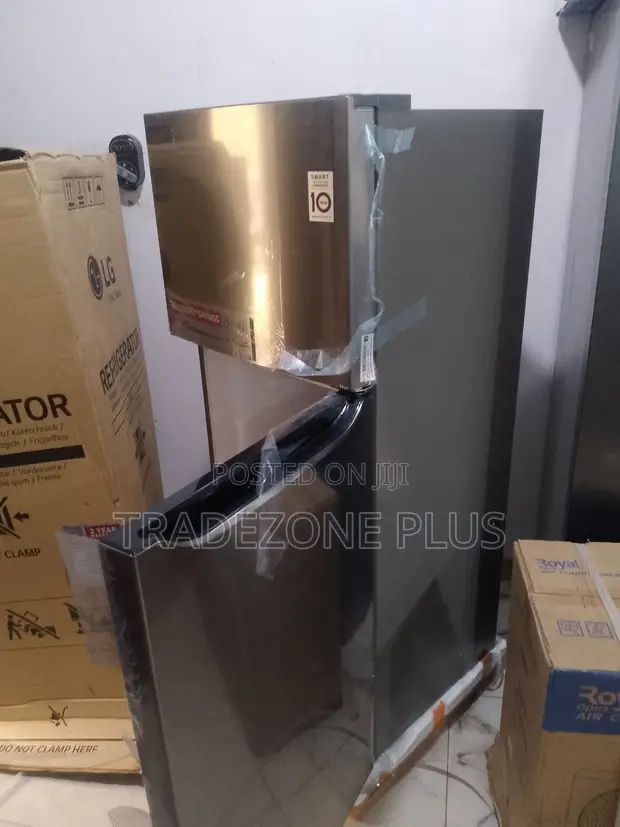 Premium LG 260L Double Door Fridge - Quiet & Spacious - 1