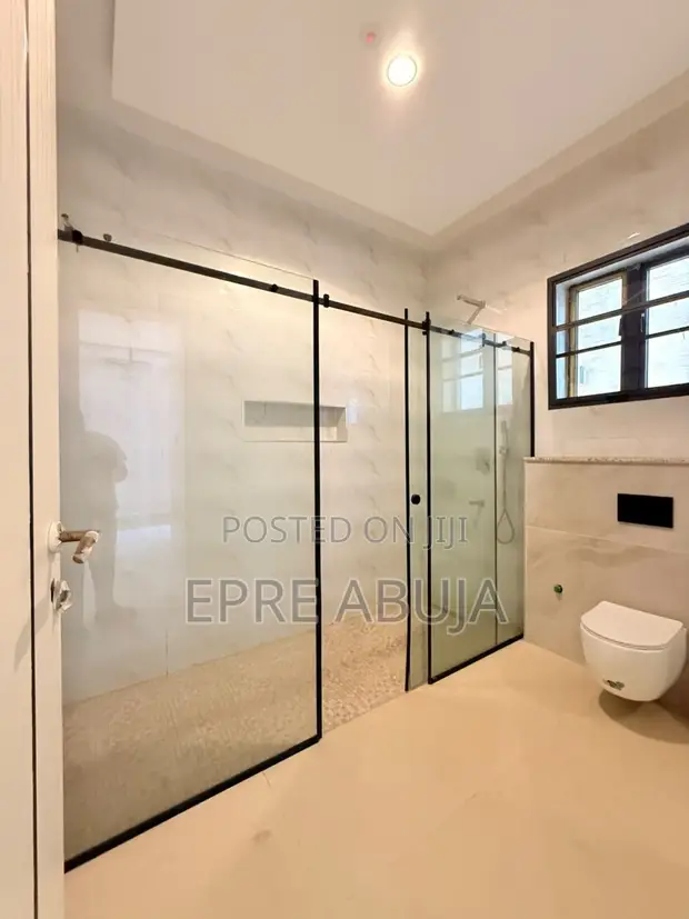 4-Bedroom Duplex with BQ, Elevator Shaft, Cinema in Utako - 1