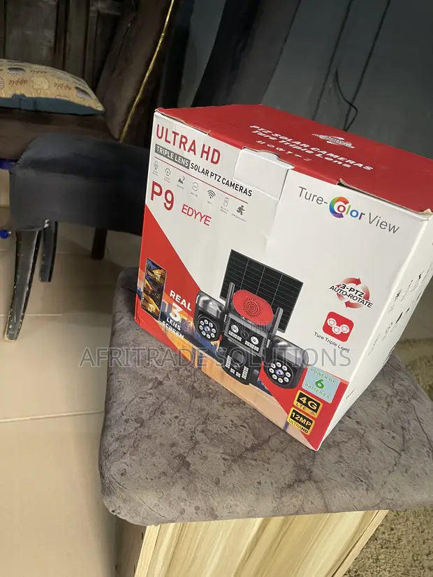 Solar PTZ Camera with Ultra HD Vision - 1