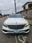 Mercedes-Benz E300 2019 White - 2