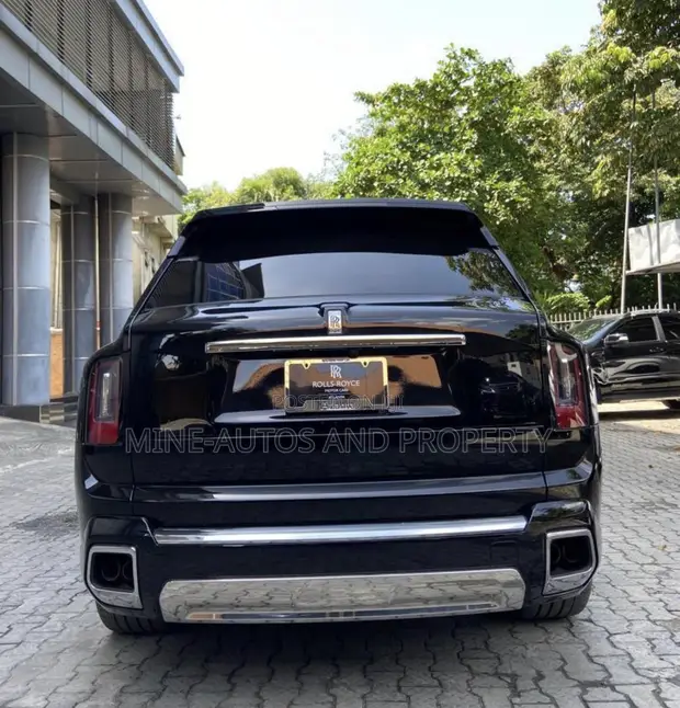 Rolls-Royce Cullinan 2025 Black - 1