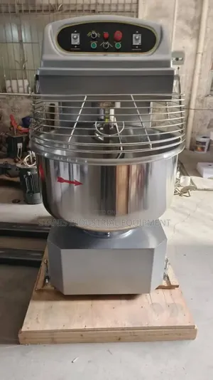 STANIS KITCHEN EQUIPMENT: Brand New 2-Bag Double Motor Mixer