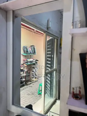 Home Interiors Wall Mirror - Used