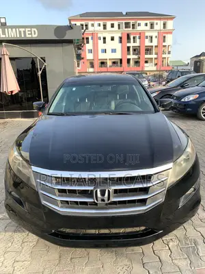 Honda Crosstour 2012 Baki