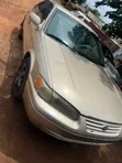 Toyota Camry 2001 Gold - 1