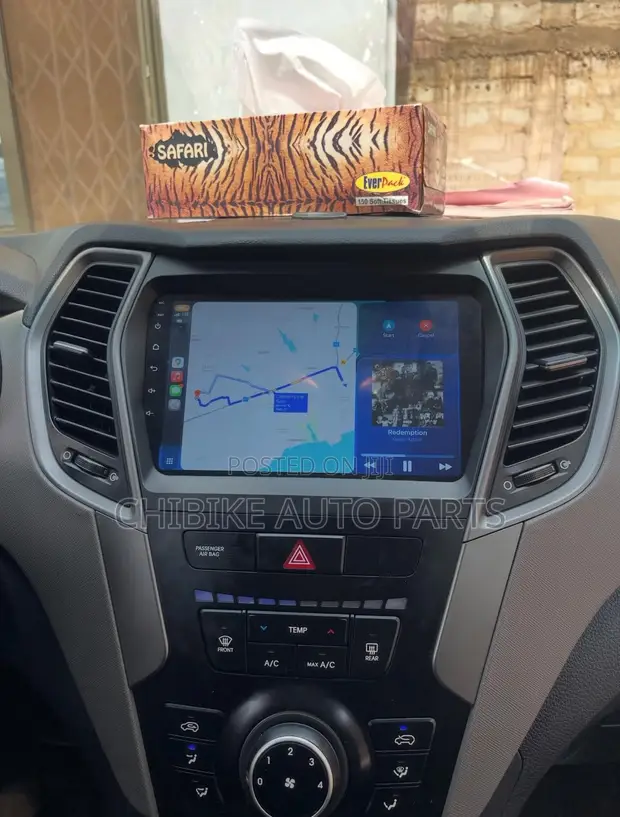 Hyundai Santa Fe/IX 2013-2017 Wireless Apple CarPlay/Android Auto Screen - 1