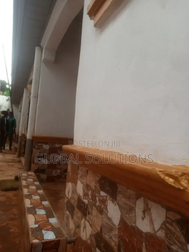 1 Bedroom Room & Parlour for Rent in Ekwulobia, Aguata - 1