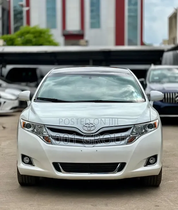 2013 Toyota Venza V6 AWD Foreign Used - 1