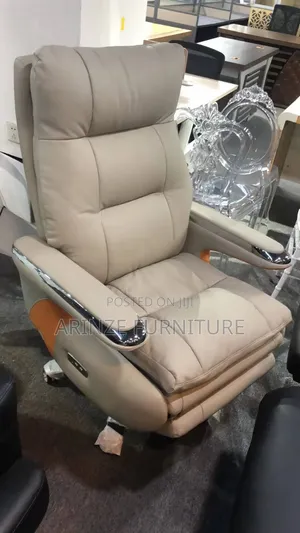Boss Office Products Executive Director Chair