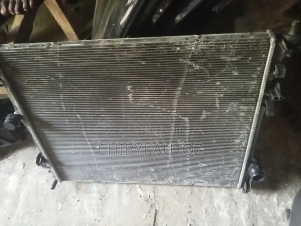 Mercedes-Benz GLE 2022 Radiator (Tokunbo) - 1