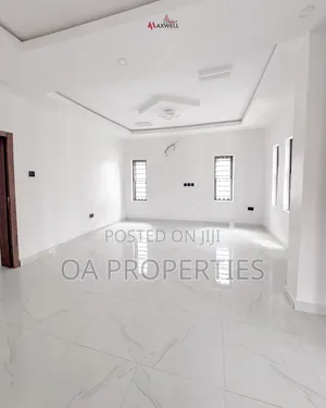 4 Bedroom Duplex Don Sayarwa a Kolapo Ishola GRA, Akobo