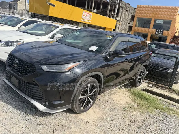 2022 Toyota Highlander XSE AWD - 1