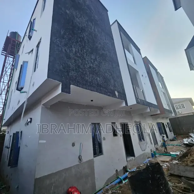 3 Bedroom Apartment for Sale a Magodo GRA Phase 2 - 1