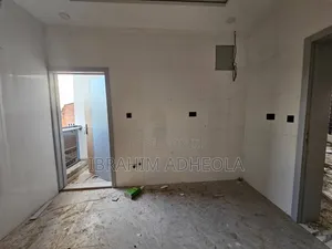 3 Bedroom Apartment for Sale a Magodo GRA Phase 2