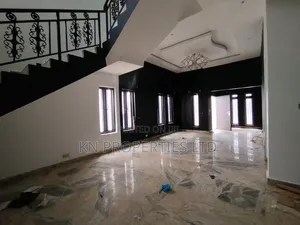 5-Bedroom Duplex with BQ for Rent in Guzape Main, Abuja