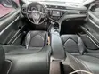 Toyota Camry SE 2017 Laun Cikin Zinariya - 2
