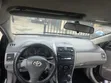 2010 Toyota Corolla LE Sedan - 5