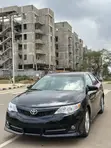 2014 Toyota Camry SE Sedan - 2