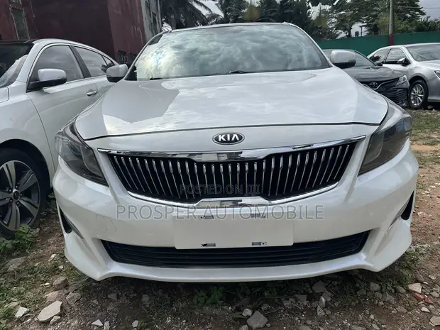 Kia K4 GT-Line Turbo FWD 2018 White - 1