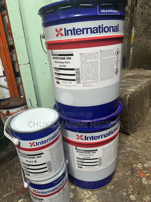 International Interthane 990 Mobile Berger RAL 7038 - 1