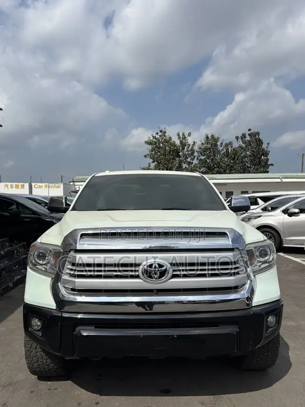 Toyota Tundra 2014 White - 1