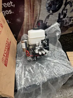 Toyota 4Runner 2014-2017 ABS Pump Module