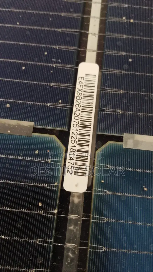 Jinko Solar Panels 650W 144 Cells Original - 1