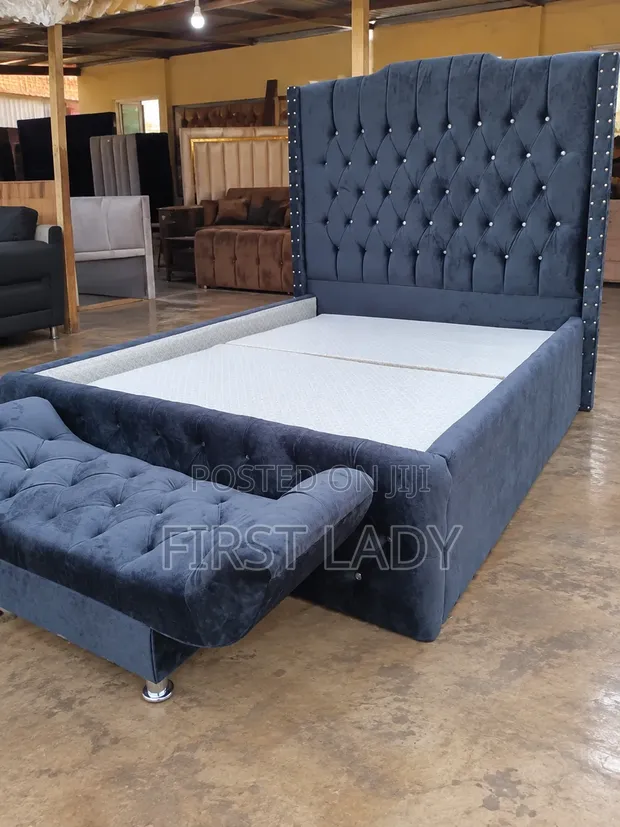 6x6 Bedframe with Ottoman - Standard - 1