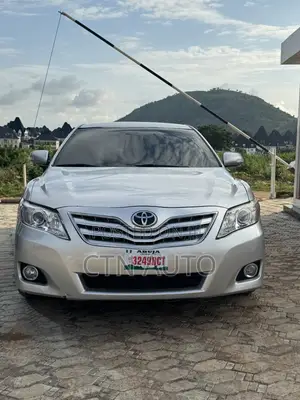 2009 Toyota Camry LE Registered