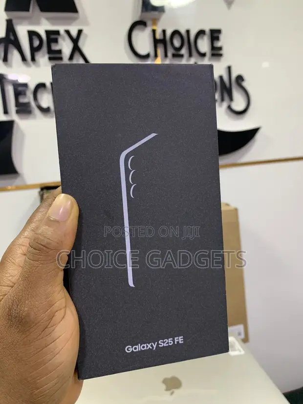 New Samsung Galaxy S25 FE 128GB Black - 1