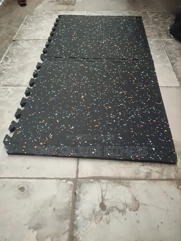 4pcs Interlock Rubber/Foam Gym Mats - 1