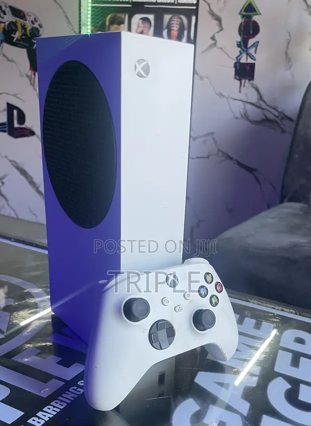 Xbox Series S 512GB with Original Controller - 1