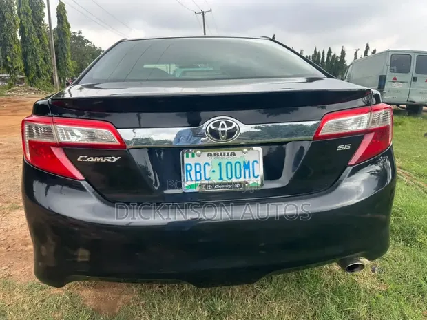 Toyota Camry 2012 Black - 1