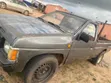 Nissan Pick-Up 2004 Gray - 5