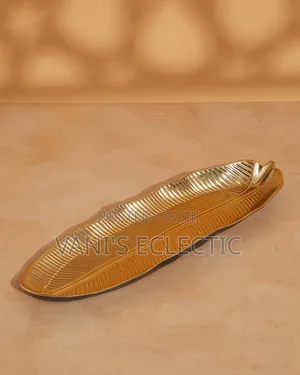 Karkace Zinare Ganyen Filastik Mai Kyau don Yin Hidima