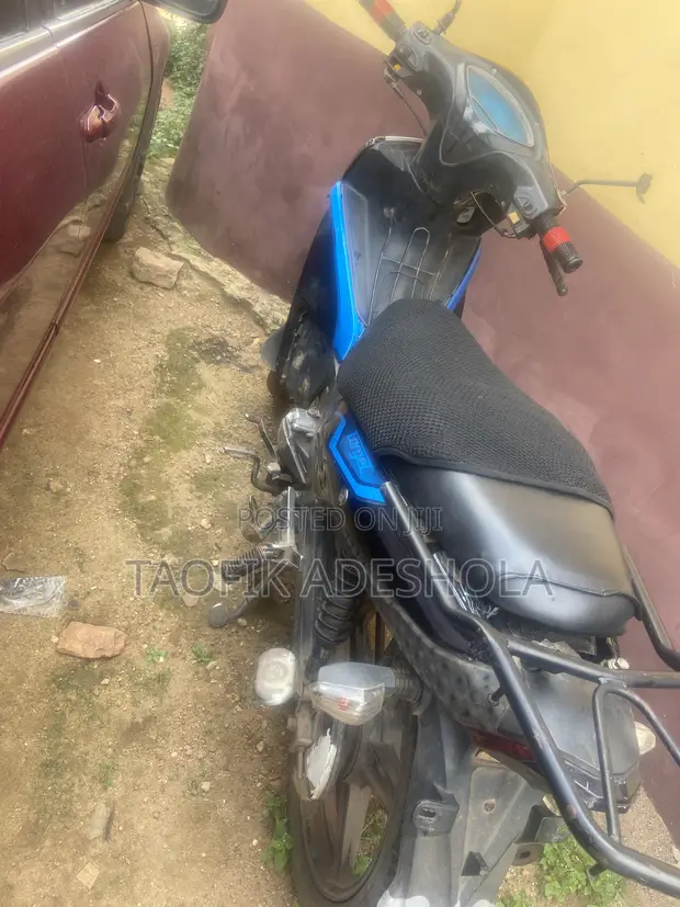 Qlink XP 200 Scooter 2021 Black - 1