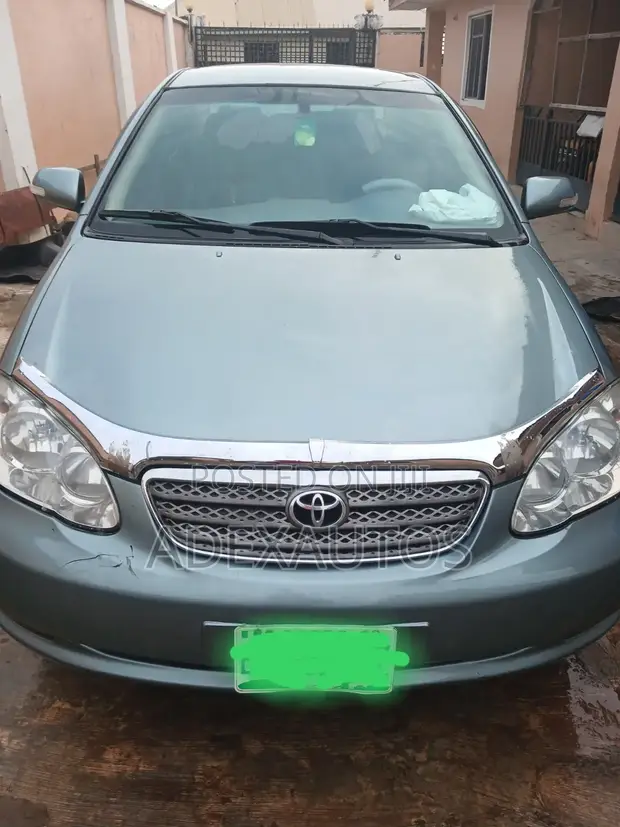 Toyota Corolla 2006 Green - 1
