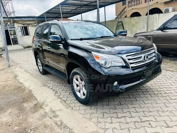 Lexus GX 2013 Black - 1