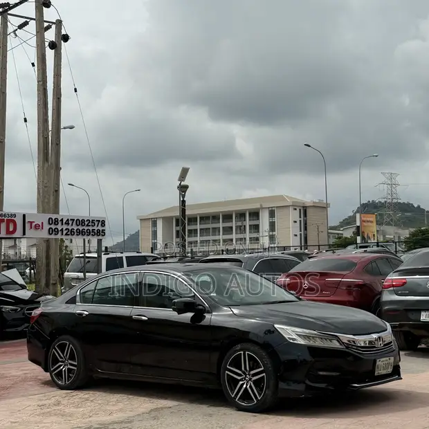 Honda Accord 2016 Black - 1