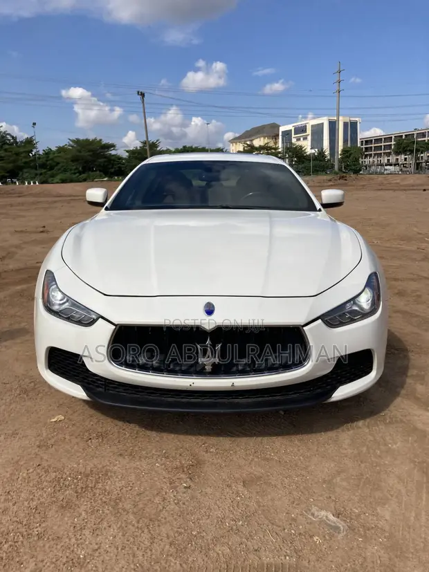 Maserati Ghibli Q4 2014 White - 1