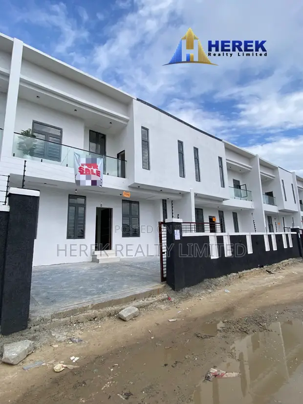 3-Bedroom Townhouse/Terrace in DKK, Sangotedo for Sale - 1